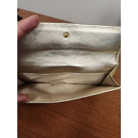 COACH 43609 Turnlock Signature Slim Envelope Flap Wallet Purse Khaki Gold. Has s - Picture 12 of 12
